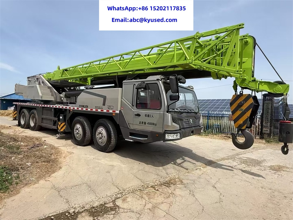ZOOMLION ZTC700V QY70V 50Ton 70ton truck crane - Autogru: foto 2 ZOOMLION ZTC700V QY70V 50Ton 70ton truck crane - Autogru: foto 2