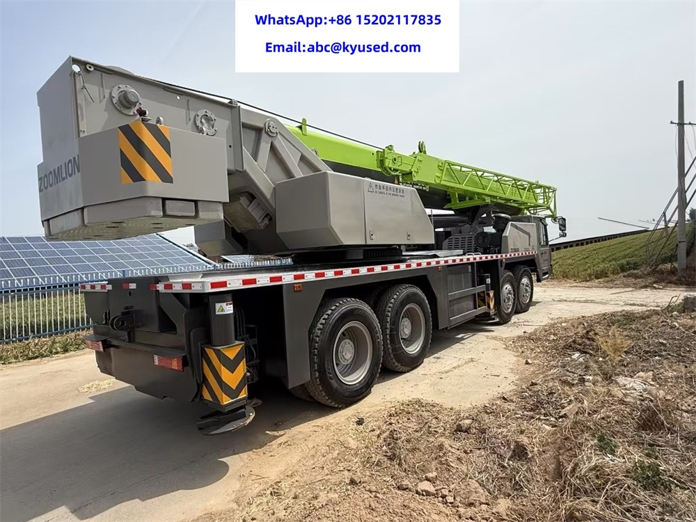ZOOMLION ZTC700V QY70V 50Ton 70ton truck crane - Autogru: foto 3 ZOOMLION ZTC700V QY70V 50Ton 70ton truck crane - Autogru: foto 3