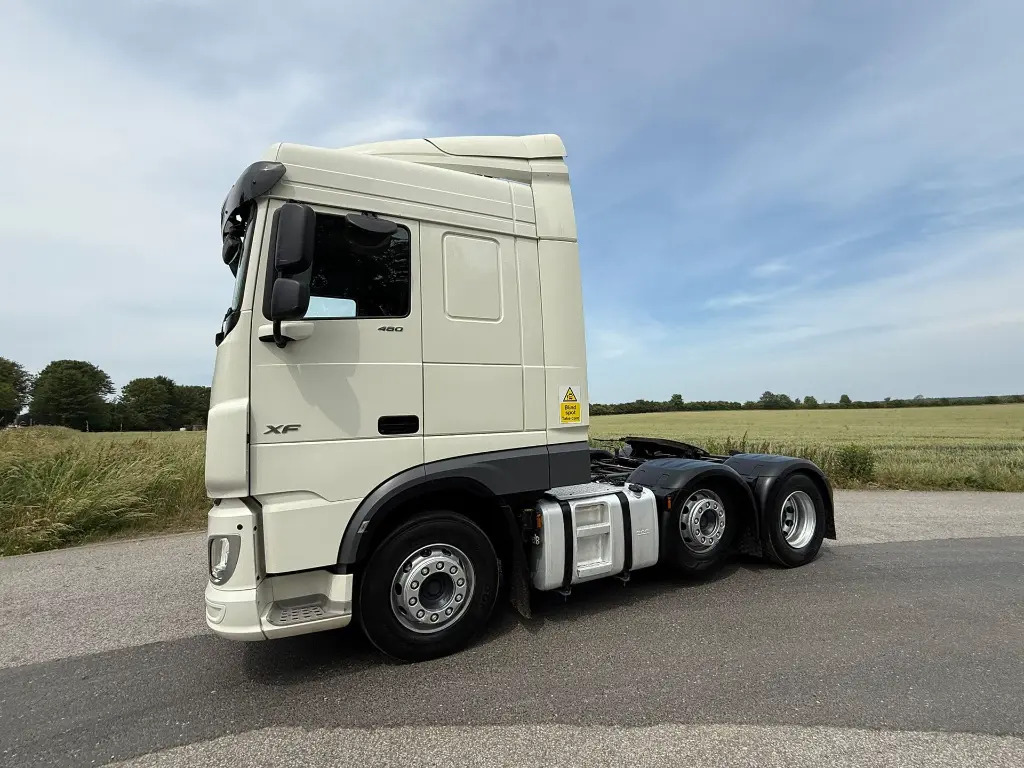 DAF XF 105 (FFA) - Trattore stradale: foto 5 DAF XF 105 (FFA) - Trattore stradale: foto 5