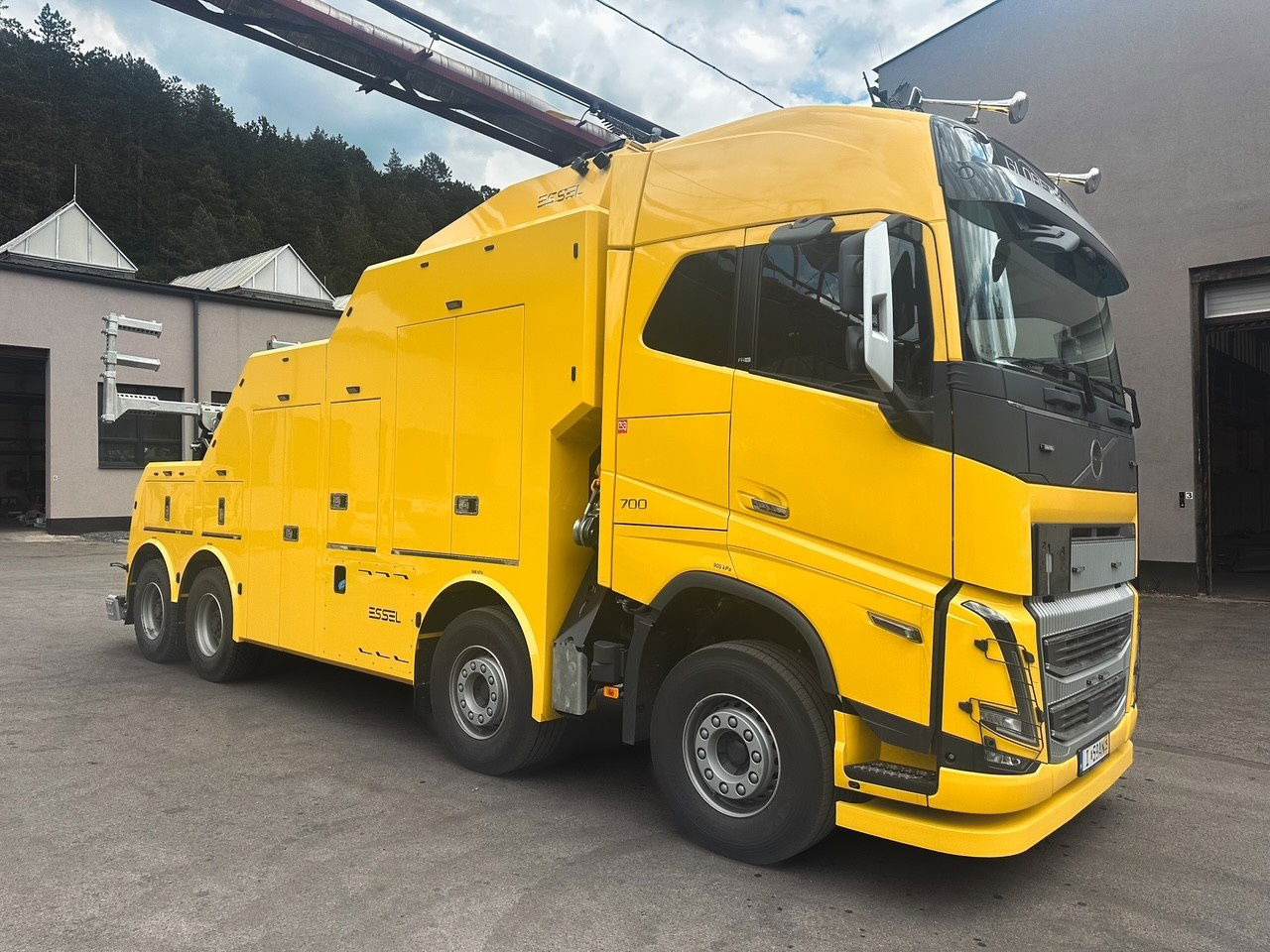 Volvo FH 16 NEW T-REX on Volvo FH16 84R 700HP E6E - Carro attrezzi: foto 3 Volvo FH 16 NEW T-REX on Volvo FH16 84R 700HP E6E - Carro attrezzi: foto 3