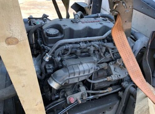 IVECO F4AFE411 IVECO EUROCARGO F4AFE411 truck - Motore per Camion: foto 2 IVECO F4AFE411 IVECO EUROCARGO F4AFE411 truck - Motore per Camion: foto 2