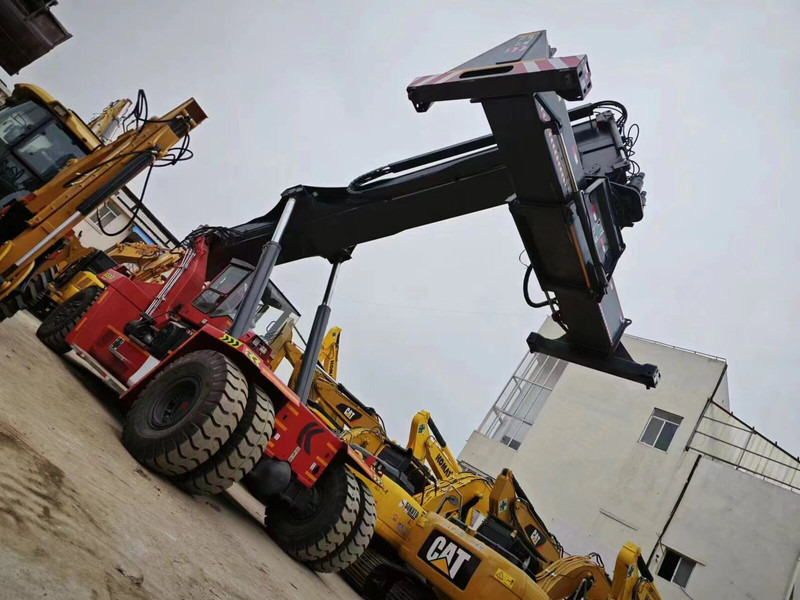 Reach stacker Kalmar DRF450: foto 9