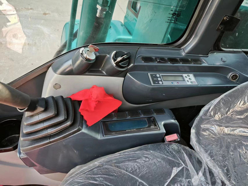 Kobelco SK75 - Miniescavatore: foto 3 Kobelco SK75 - Miniescavatore: foto 3