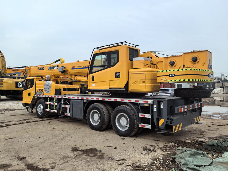 XCMG XCT25 - Gru multistrada: foto 2 XCMG XCT25 - Gru multistrada: foto 2