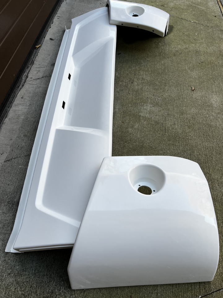 Zderzak tylny VOLVO 9500 9700 9900 VOLVO 9500 9700 9900 - Paraurto per Pullman: foto 1 Zderzak tylny VOLVO 9500 9700 9900 VOLVO 9500 9700 9900 - Paraurto per Pullman: foto 1