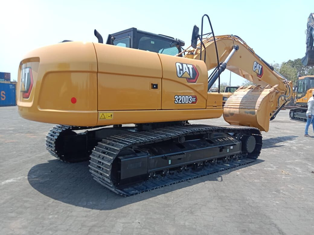 New Caterpillar 320D3GC tracked excavator - Escavatore cingolato: foto 2 New Caterpillar 320D3GC tracked excavator - Escavatore cingolato: foto 2