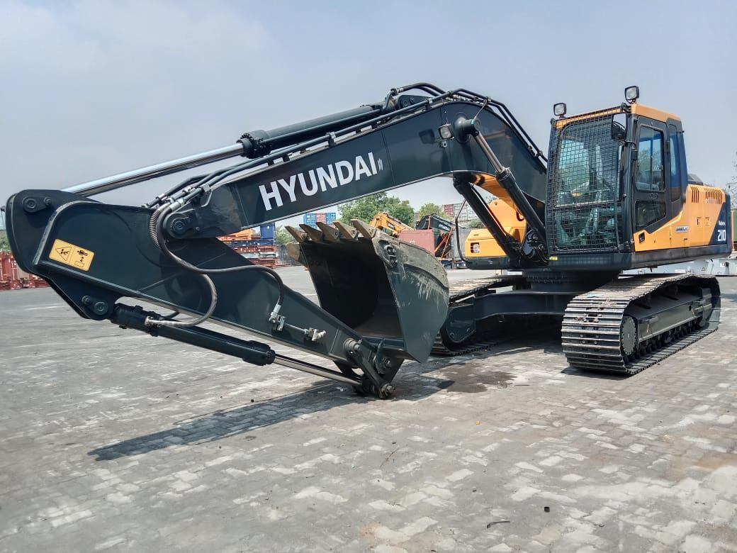 New Hyundai R210 tracked excavator - Escavatore cingolato: foto 2 New Hyundai R210 tracked excavator - Escavatore cingolato: foto 2