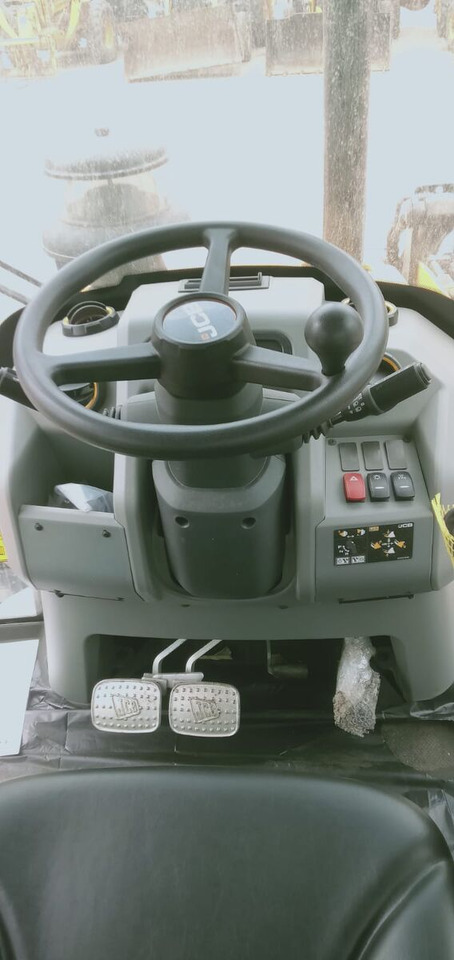 New JCB 3CX backhoe loader - Terna: foto 4 New JCB 3CX backhoe loader - Terna: foto 4