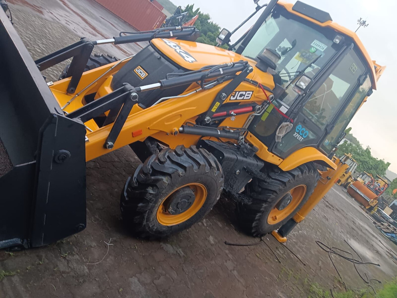 New JCB 3DX backhoe loader - Terna: foto 1 New JCB 3DX backhoe loader - Terna: foto 1