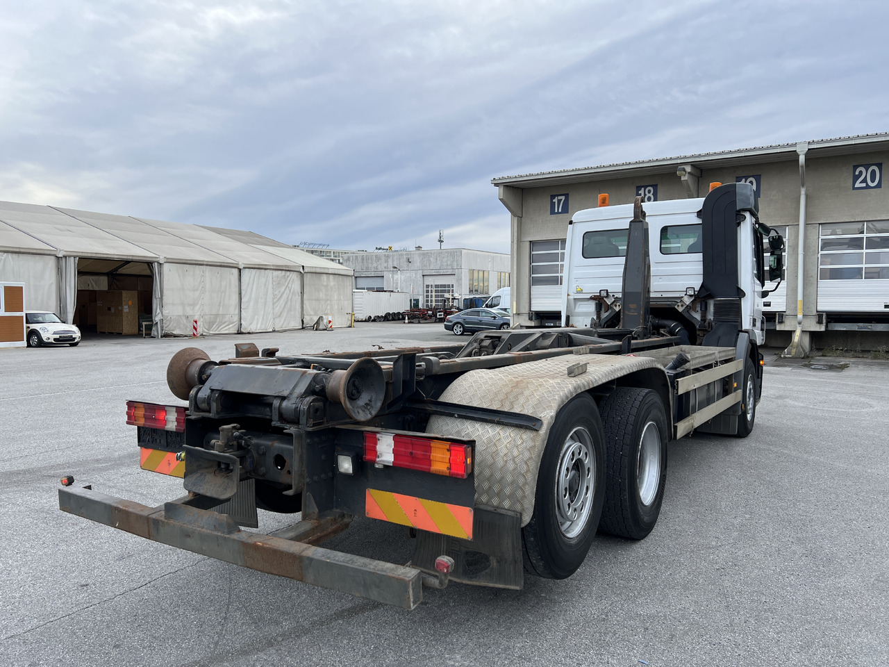 MERCEDES-BENZ Actros 25 41 | Retarder | Kupplung | Differenzial | Liftachse - Autocarro scarrabile: foto 4 MERCEDES-BENZ Actros 25 41 | Retarder | Kupplung | Differenzial | Liftachse - Autocarro scarrabile: foto 4