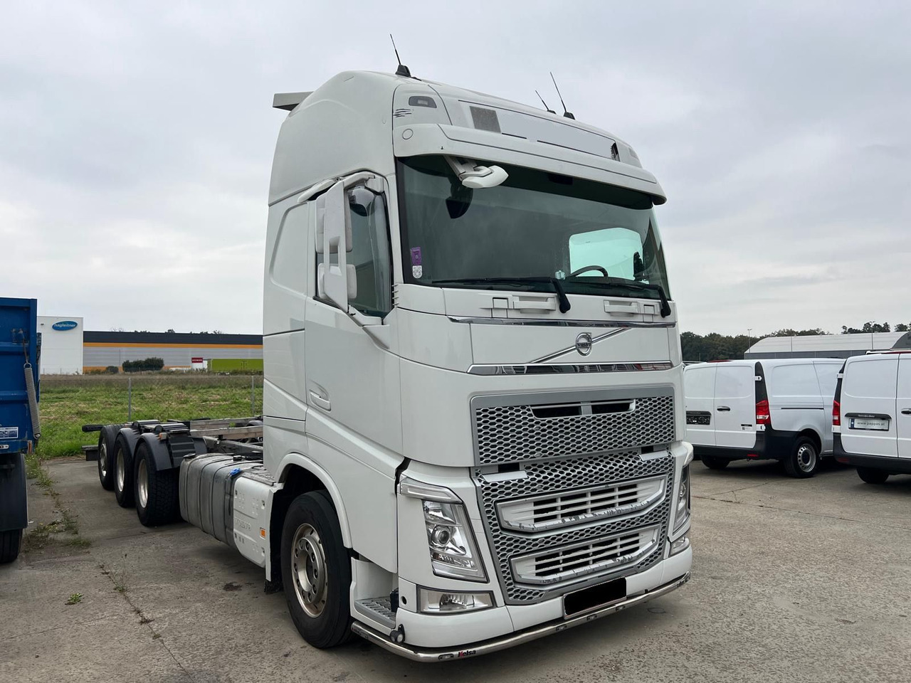 VOLVO FH 540 8x4 Fahrgestell - Autocarro telaio: foto 2 VOLVO FH 540 8x4 Fahrgestell - Autocarro telaio: foto 2