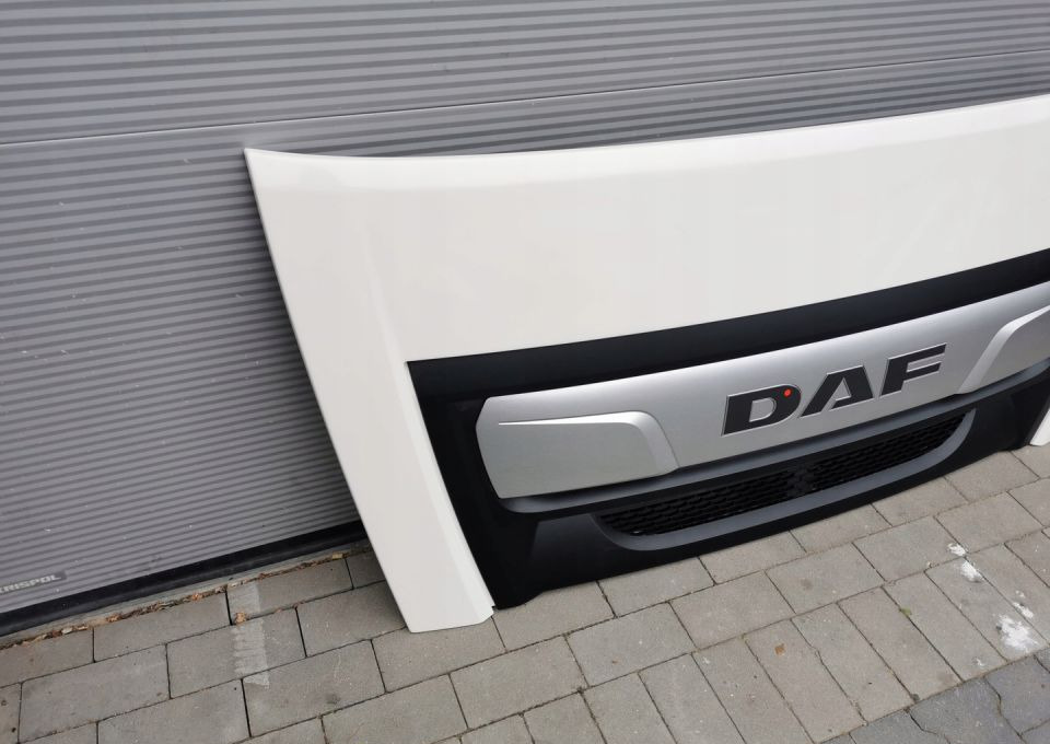 ATRAPA MASKA DAF LF E6. LIFT 82525517 - Cofano per Camion: foto 3 ATRAPA MASKA DAF LF E6. LIFT 82525517 - Cofano per Camion: foto 3