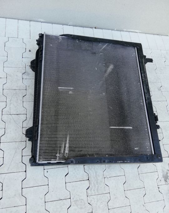 Chłodnica wody MAN TGS EURO6 81.06100-6872 - Radiatore per Camion: foto 2 Chłodnica wody MAN TGS EURO6 81.06100-6872 - Radiatore per Camion: foto 2