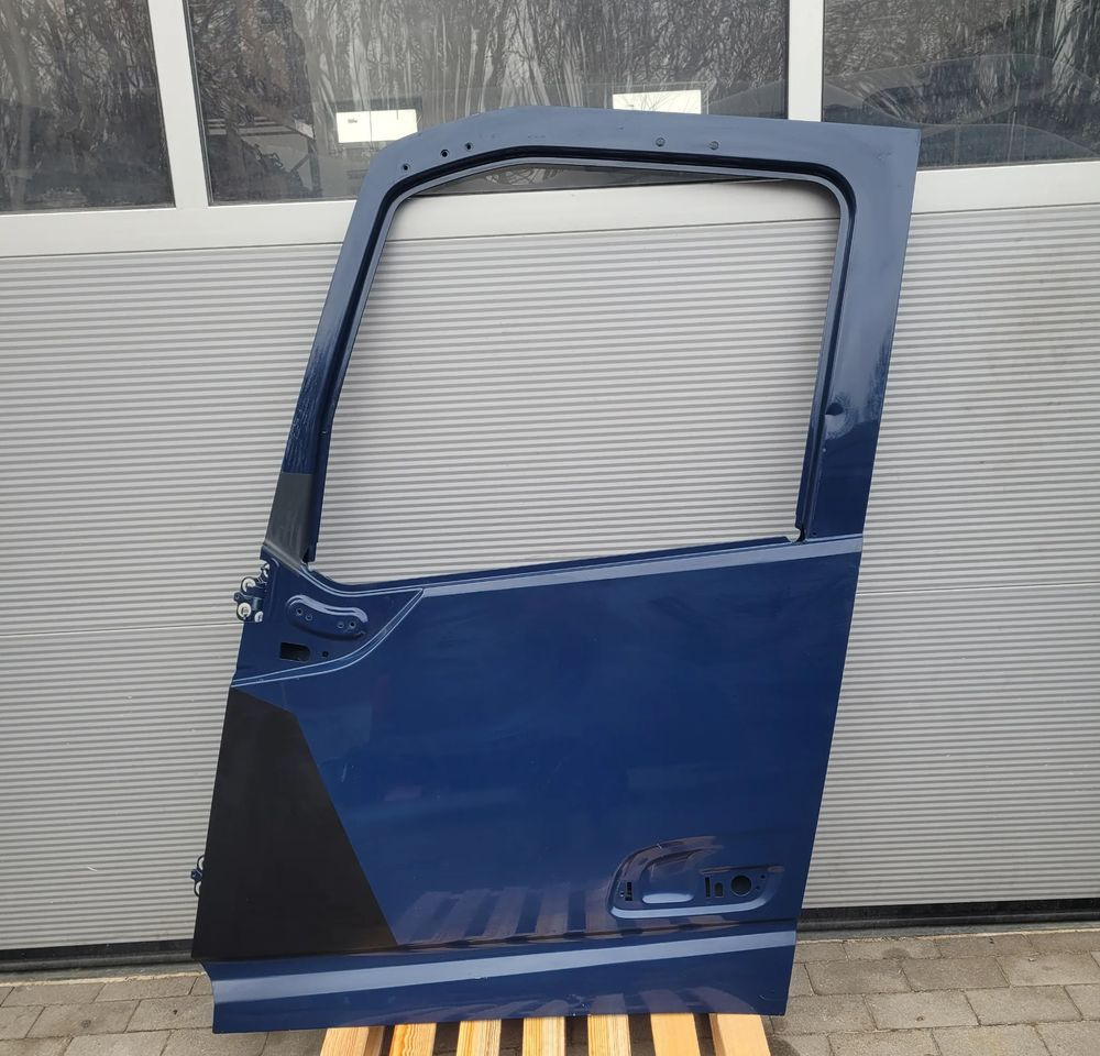 DRZWI LEWE VOLVO FH4 FH5 ORYGINAŁ CHWALIM116 - Carrozzeria ed esterni per Camion: foto 1 DRZWI LEWE VOLVO FH4 FH5 ORYGINAŁ CHWALIM116 - Carrozzeria ed esterni per Camion: foto 1