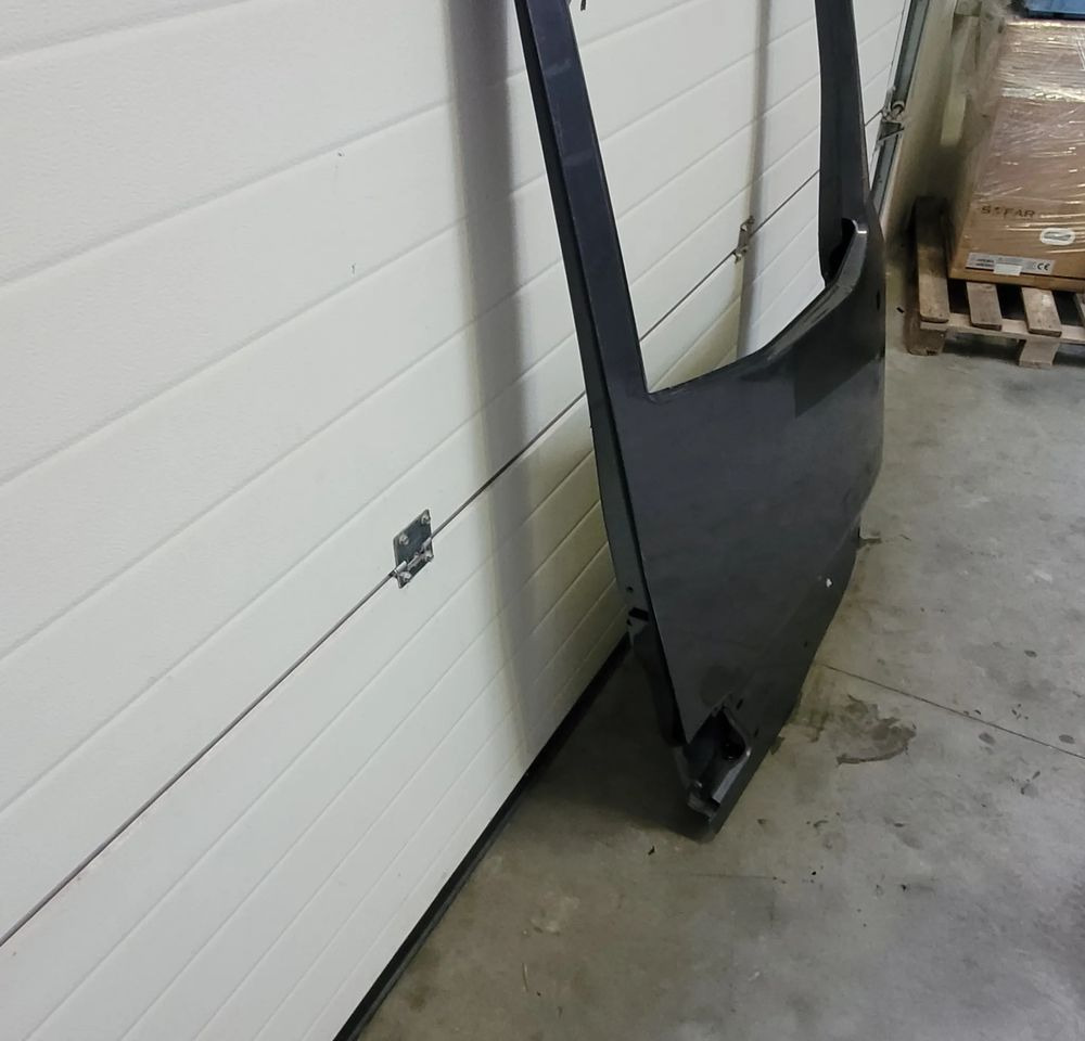 DRZWI RENAULT RANGE T GAMA ORYGINAŁ CHWALIM116 - Porta e ricambi per Camion: foto 2 DRZWI RENAULT RANGE T GAMA ORYGINAŁ CHWALIM116 - Porta e ricambi per Camion: foto 2