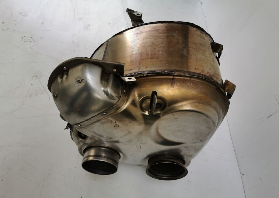 KATALIZATOR DPF DAF XF 106 1933421 - Convertitore catalitico per Camion: foto 5 KATALIZATOR DPF DAF XF 106 1933421 - Convertitore catalitico per Camion: foto 5