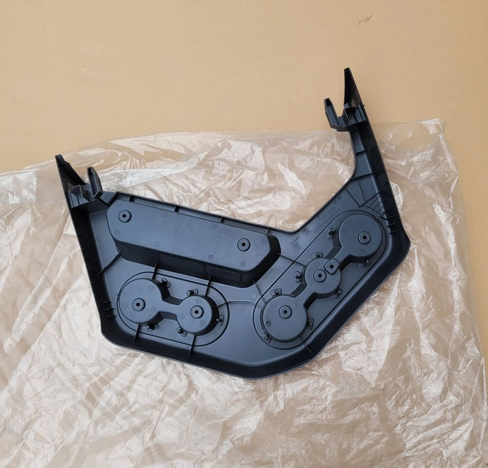 KONSOLA SCHOWRK MERCEDES ACTROS MP4 MP5 NOWY ORYGINAŁ A9606806991/001 CHWALIM116 - Cruscotto per Camion: foto 2 KONSOLA SCHOWRK MERCEDES ACTROS MP4 MP5 NOWY ORYGINAŁ A9606806991/001 CHWALIM116 - Cruscotto per Camion: foto 2