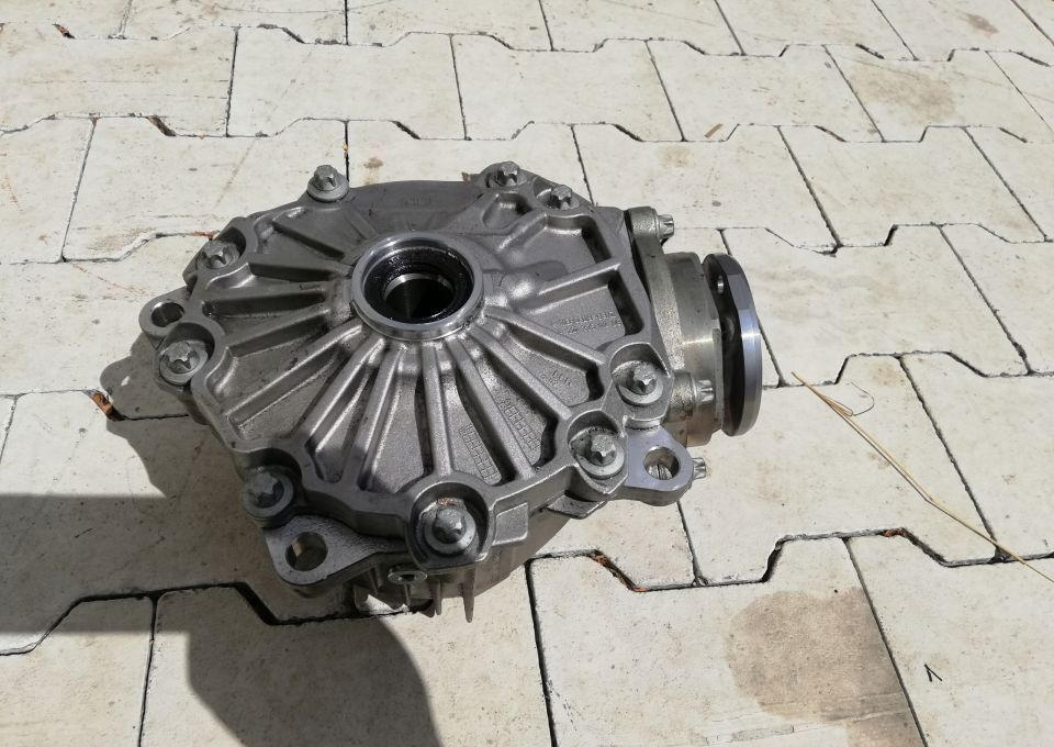MOST DYFER MERCEDES A 221 335 01 08 - Differenziale per Camion: foto 1 MOST DYFER MERCEDES A 221 335 01 08 - Differenziale per Camion: foto 1