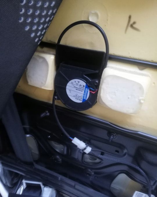 OPARCIE FOTEL DAF XF 106 - Sedile per Camion: foto 4 OPARCIE FOTEL DAF XF 106 - Sedile per Camion: foto 4