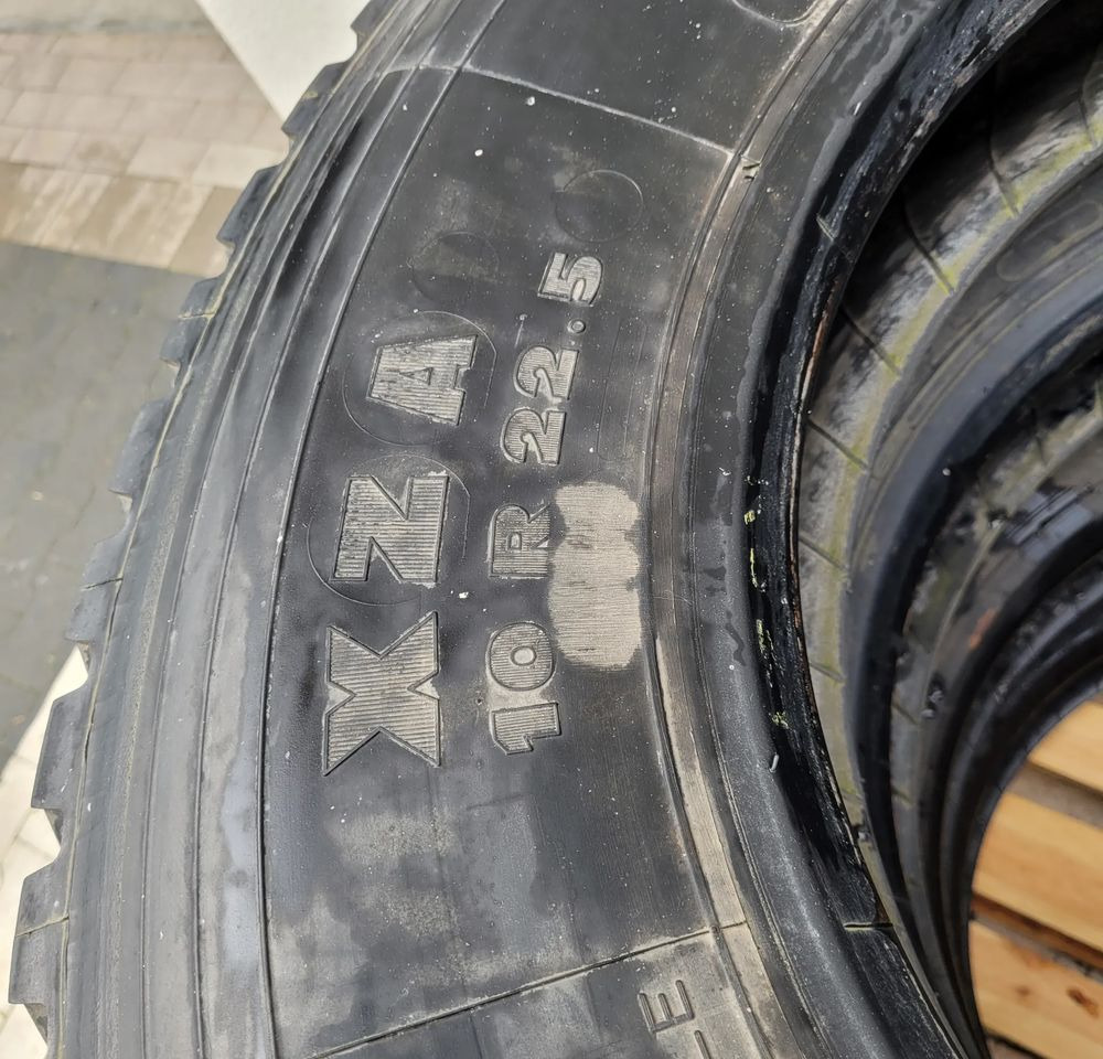 OPONA 10R 22.5 XT4 MICHELIN CENA ZA 1SZT - Pneumatico per Camion: foto 3 OPONA 10R 22.5 XT4 MICHELIN CENA ZA 1SZT - Pneumatico per Camion: foto 3