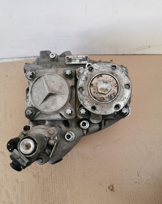 PRZYSTAWKA PTO MERCEDES - Trasmissione per Camion: foto 1 PRZYSTAWKA PTO MERCEDES - Trasmissione per Camion: foto 1