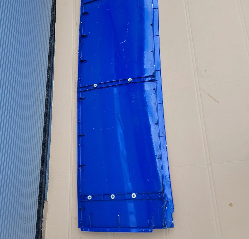 SPOJLER ZAKABINOWY IVECO S WAY RH ORYGINAŁ CHWALIM116 - Aero kit/ Spoiler per Camion: foto 4 SPOJLER ZAKABINOWY IVECO S WAY RH ORYGINAŁ CHWALIM116 - Aero kit/ Spoiler per Camion: foto 4