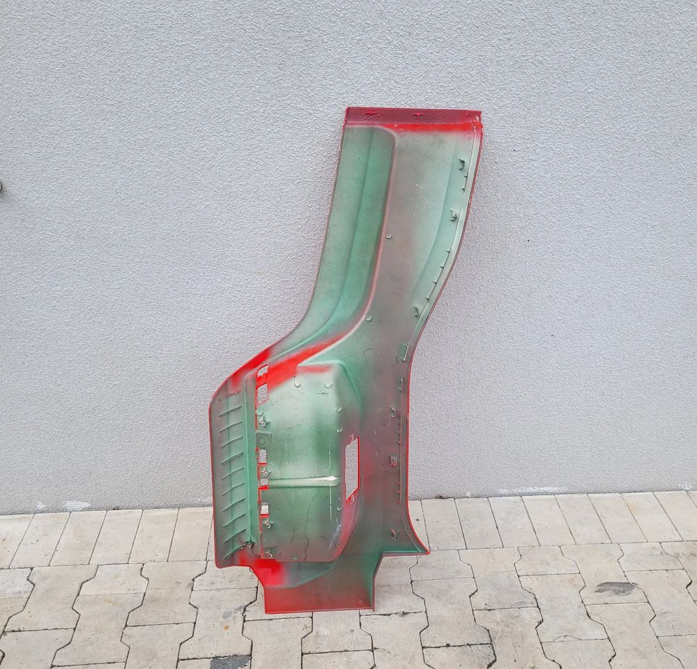 STOPNICA DAF XG LEWE ORYGINAL 2249082 - Gradino sottoscocca per Camion: foto 3 STOPNICA DAF XG LEWE ORYGINAL 2249082 - Gradino sottoscocca per Camion: foto 3