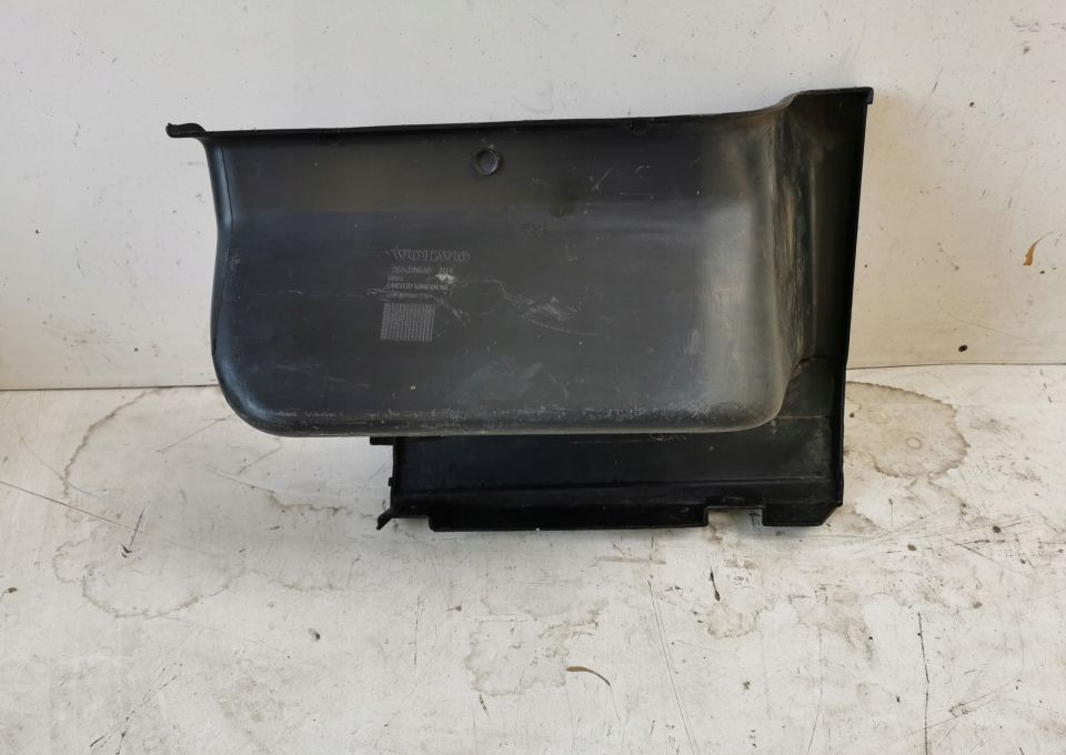 STOPNICA DOLNA VOLVO FH13 RH ORYGINAL 20529640 - Gradino sottoscocca per Camion: foto 2 STOPNICA DOLNA VOLVO FH13 RH ORYGINAL 20529640 - Gradino sottoscocca per Camion: foto 2