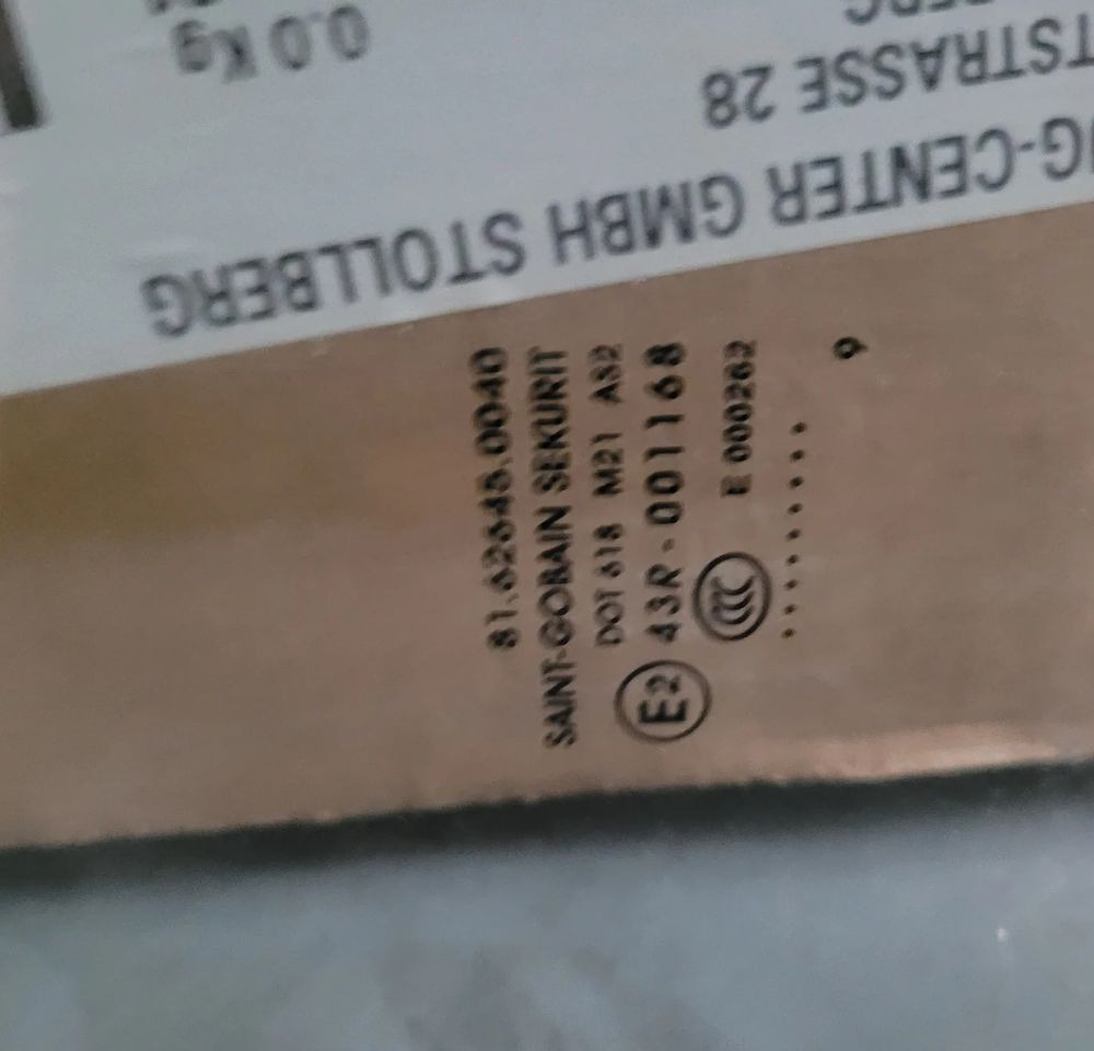 SZYBA MAN TGX RH 81.62645.0040 - Finestra e ricambi per Camion: foto 2 SZYBA MAN TGX RH 81.62645.0040 - Finestra e ricambi per Camion: foto 2