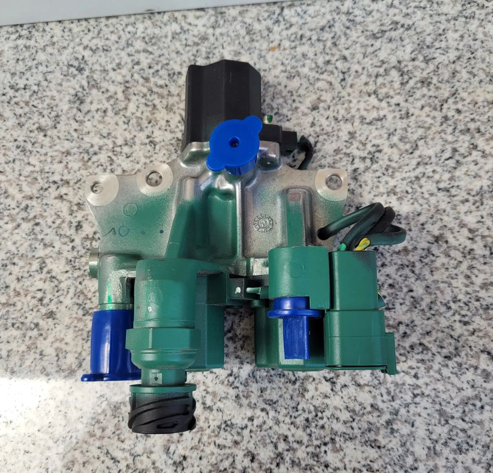 WTRYSK PALIWA VOLVO FH4 FH5 NM. P23683969 CHWALIM116 - Sistema di alimentazione per Camion: foto 1 WTRYSK PALIWA VOLVO FH4 FH5 NM. P23683969 CHWALIM116 - Sistema di alimentazione per Camion: foto 1