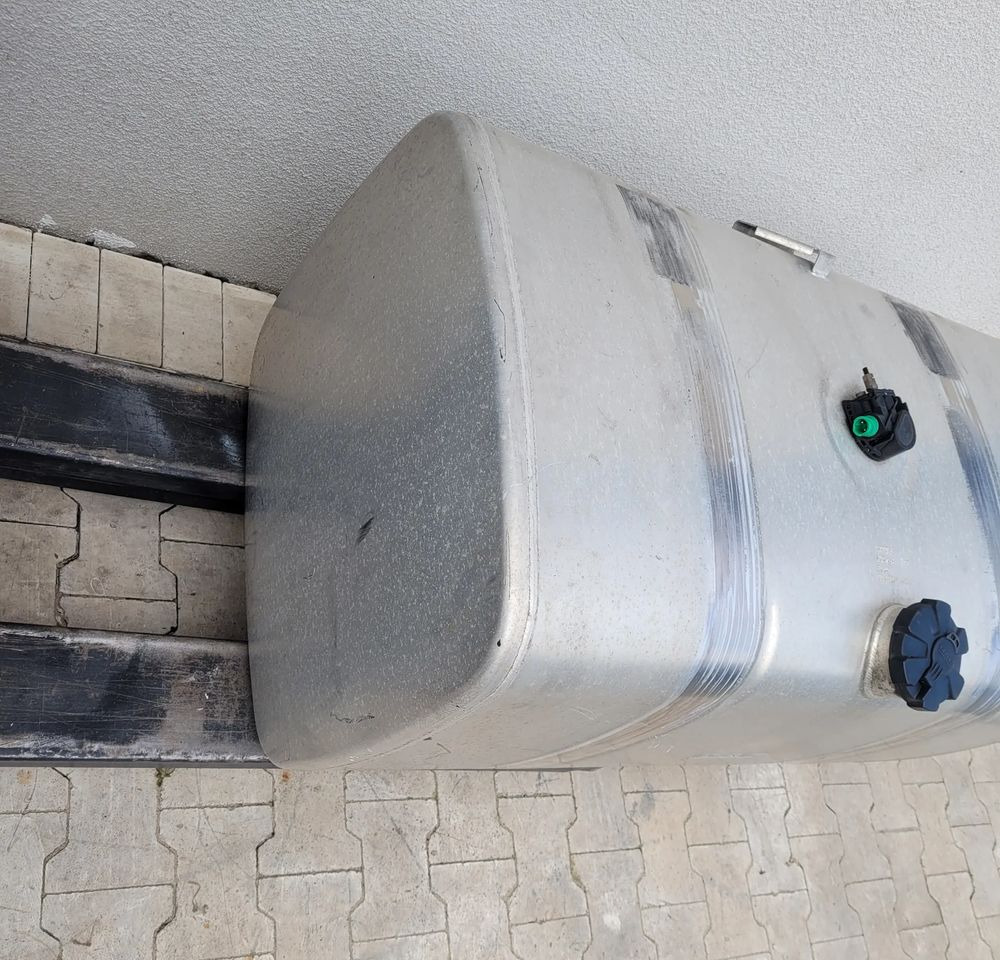 ZBIORNIK PALIWA DAF XF 106 CF 430L - Serbatoio carburante per Camion: foto 3 ZBIORNIK PALIWA DAF XF 106 CF 430L - Serbatoio carburante per Camion: foto 3