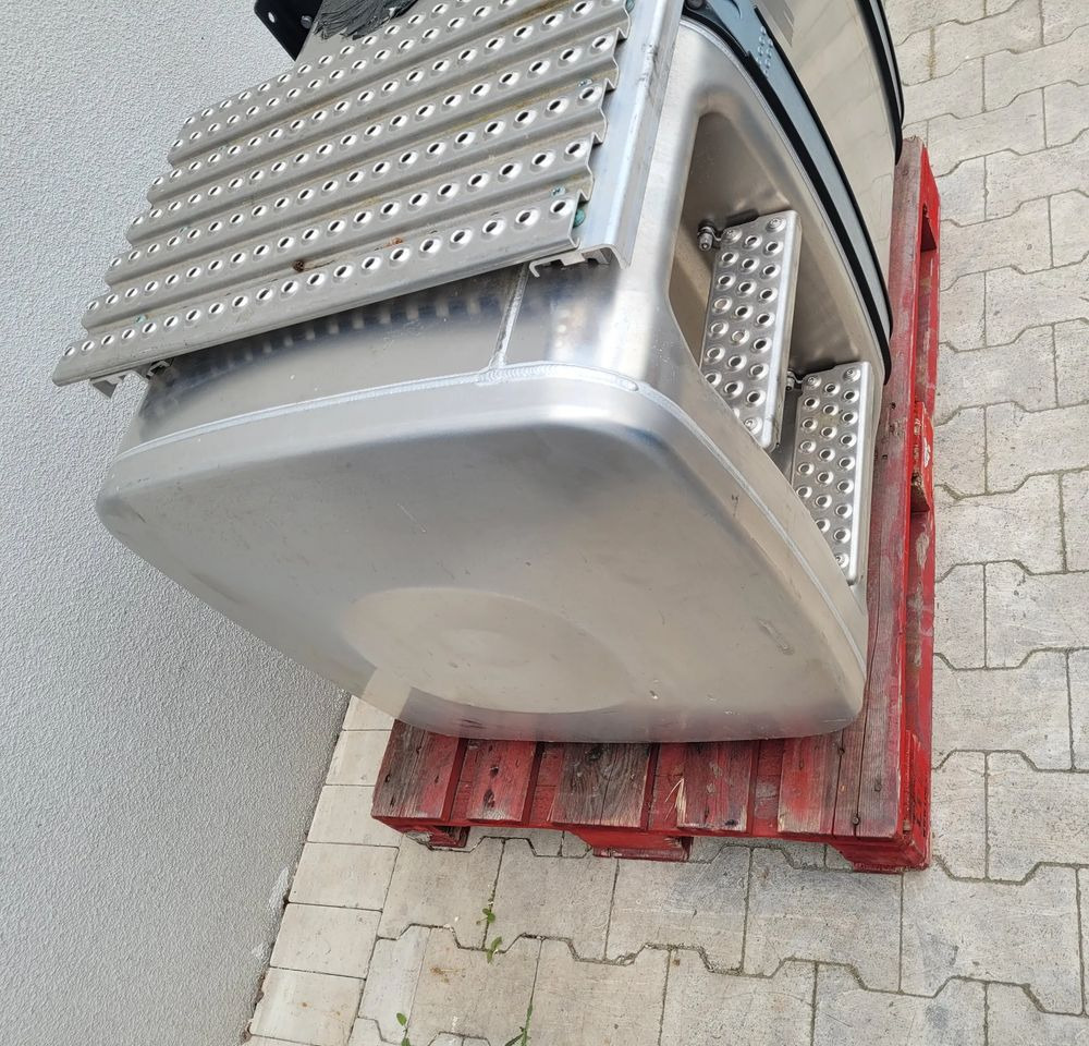 ZBIORNIK PALIWA MAN TGX TG3 81.12201-6929 460L CHWALIM116 - Sistema di alimentazione per Camion: foto 3 ZBIORNIK PALIWA MAN TGX TG3 81.12201-6929 460L CHWALIM116 - Sistema di alimentazione per Camion: foto 3