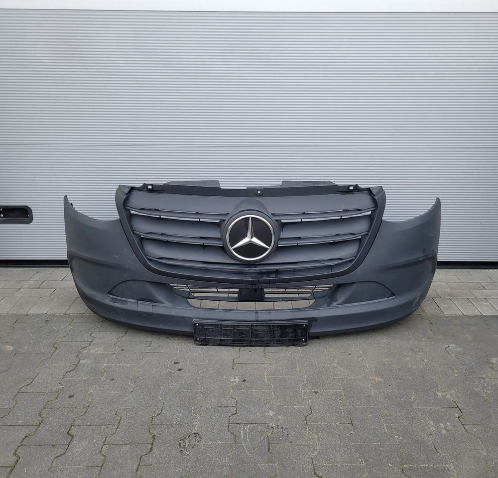ZDERZAK MERCEDES E SPRINTER W907 - Paraurto per Furgone: foto 1 ZDERZAK MERCEDES E SPRINTER W907 - Paraurto per Furgone: foto 1