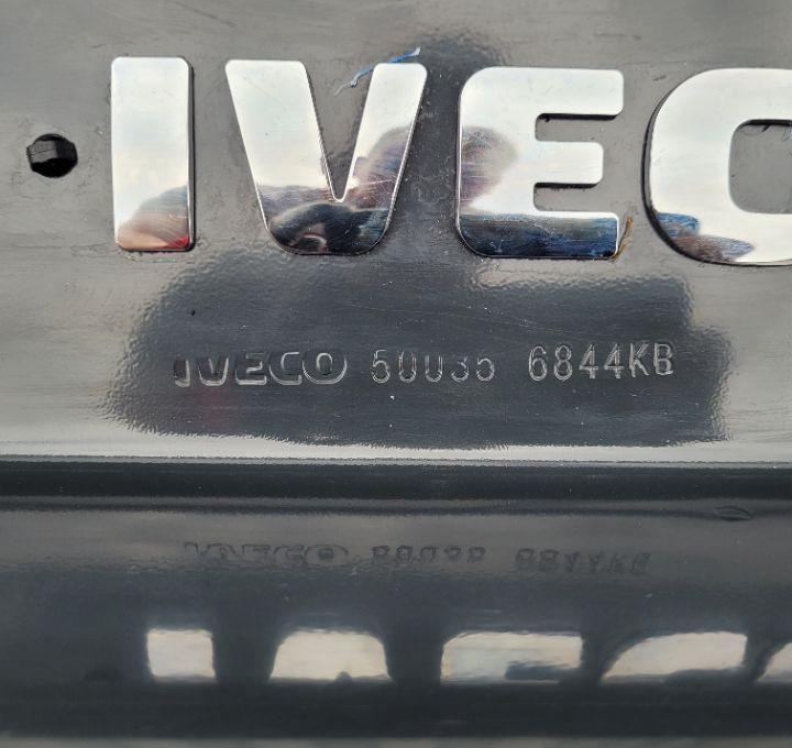 ZDERZAK TYL BELKA IVECO DAILY NM. ORYGINAL 500356844kb - Paraurto per Furgone: foto 4 ZDERZAK TYL BELKA IVECO DAILY NM. ORYGINAL 500356844kb - Paraurto per Furgone: foto 4