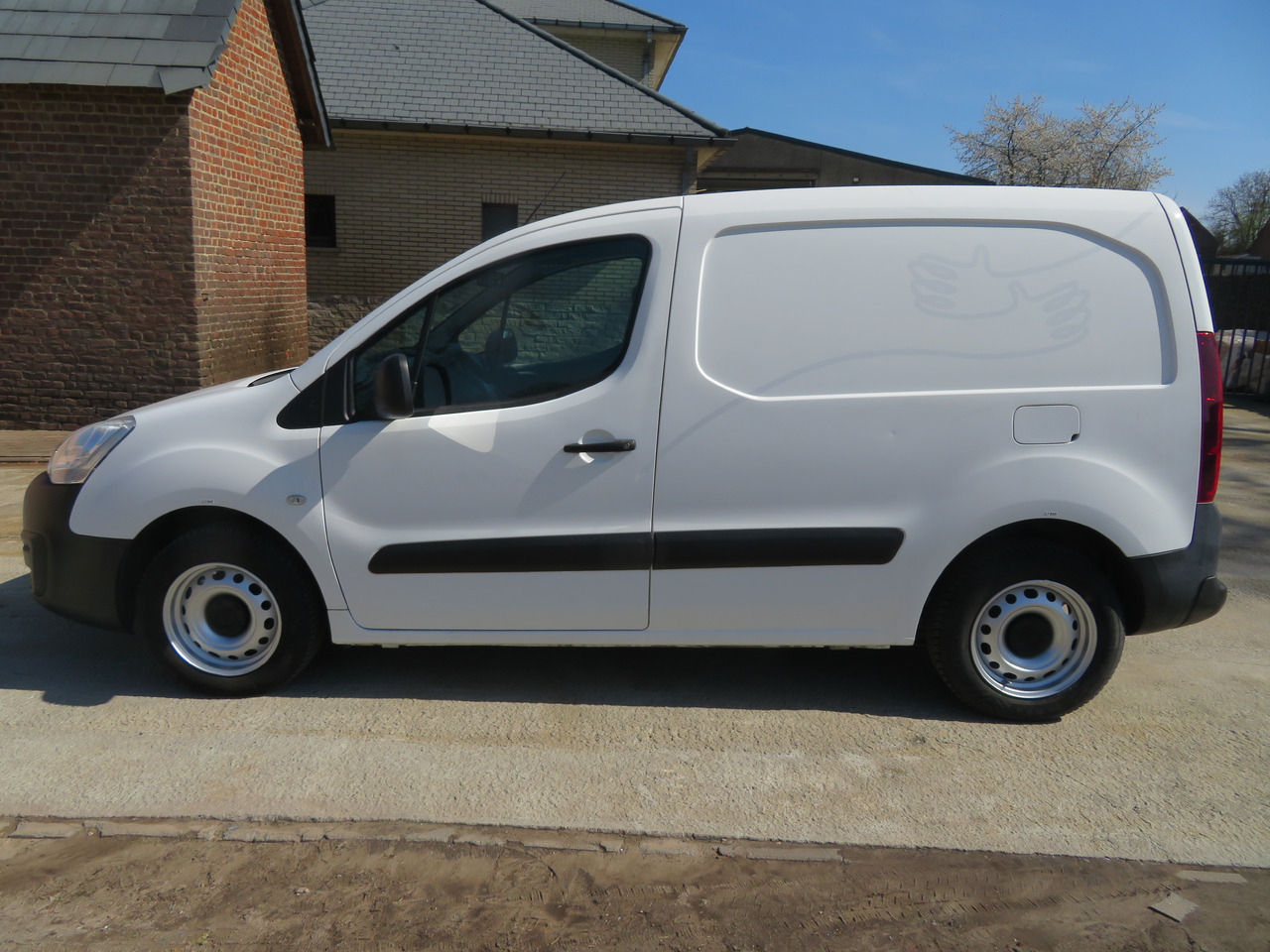 CITROËN Berlingo 1.6 BlueHDi CLUB - Furgone chiuso: foto 4 CITROËN Berlingo 1.6 BlueHDi CLUB - Furgone chiuso: foto 4