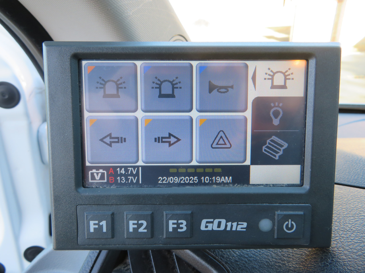 Furgone chiuso Ford Transit 2.0TDCi: foto 19