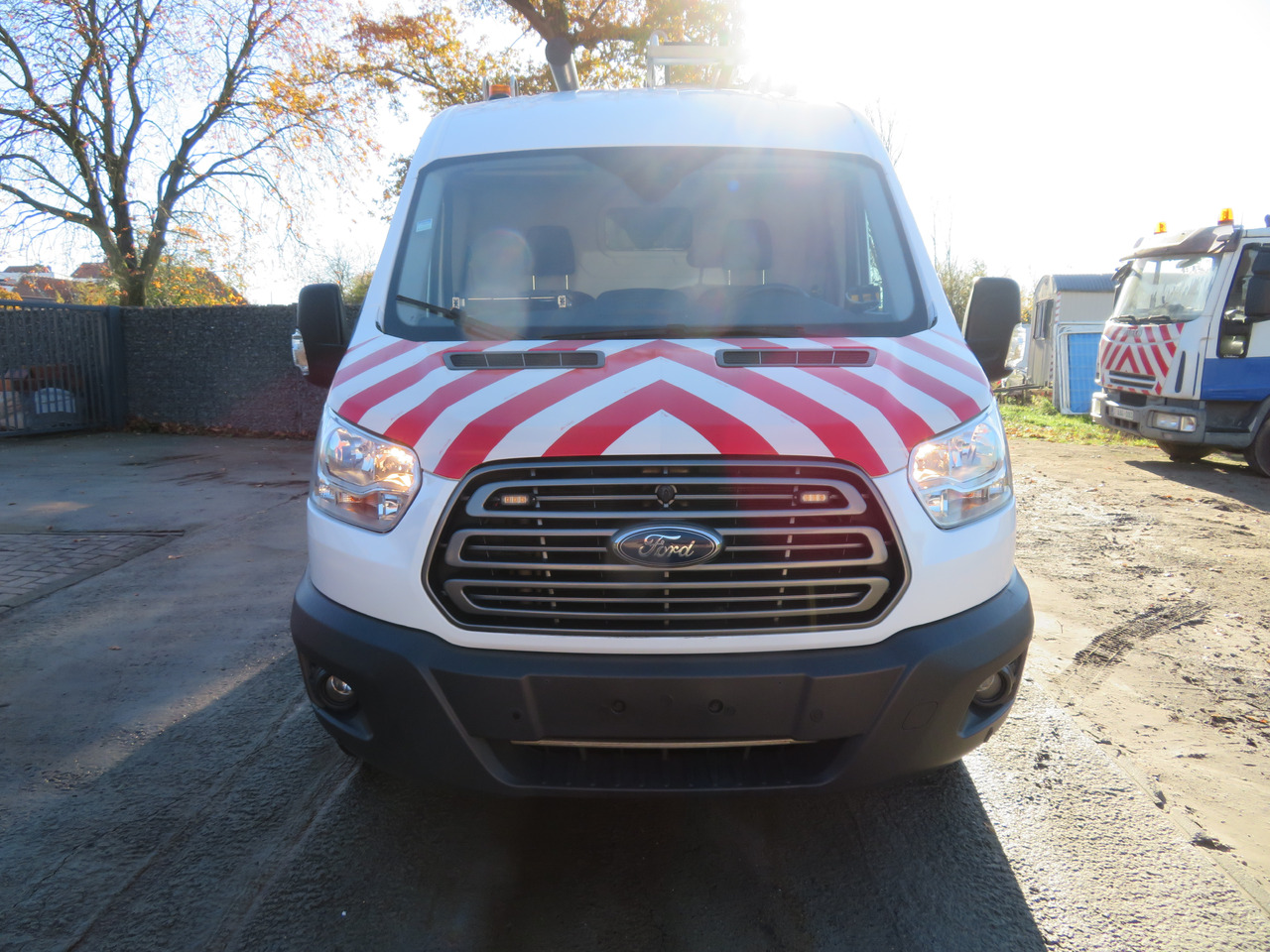 Ford Transit 2.0TDCi - L2H2 - Furgone chiuso: foto 2 Ford Transit 2.0TDCi - L2H2 - Furgone chiuso: foto 2