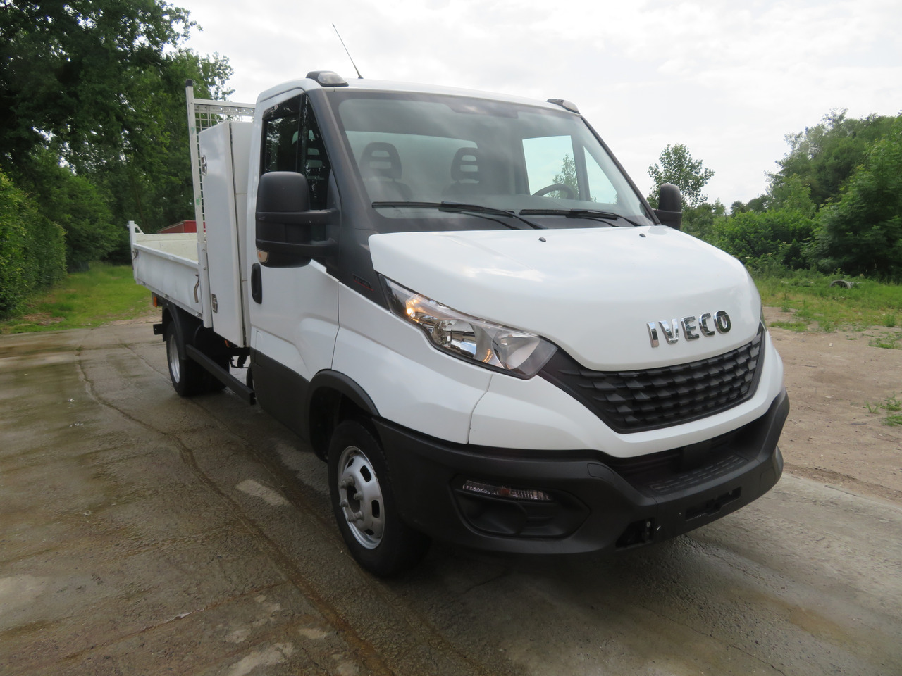 IVECO Daily 35C16 - 3.0 - Furgone ribaltabile: foto 1 IVECO Daily 35C16 - 3.0 - Furgone ribaltabile: foto 1