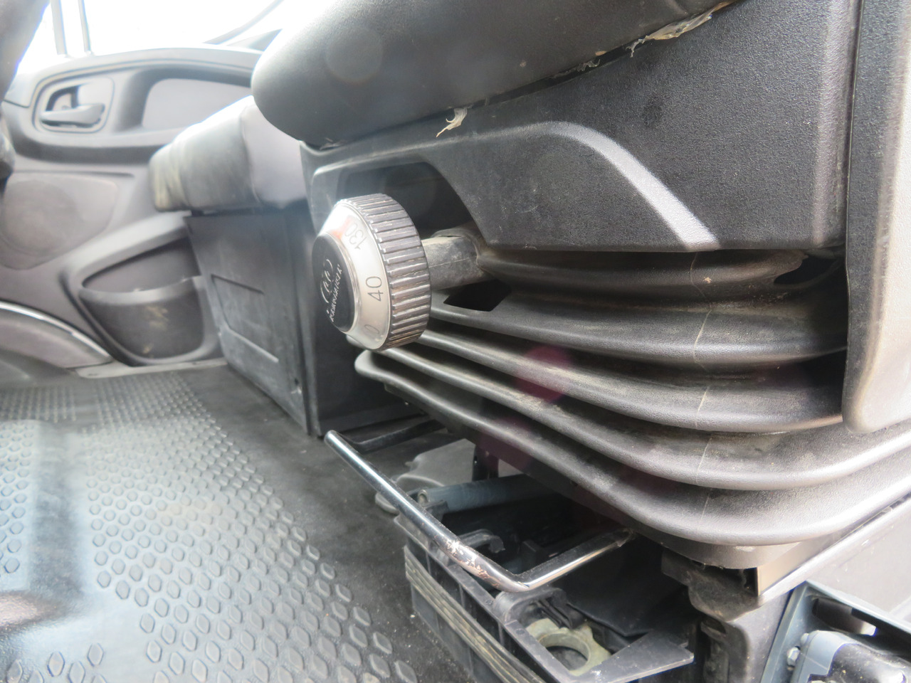 Furgone ribaltabile IVECO Daily 35C16 - 3.0: foto 14