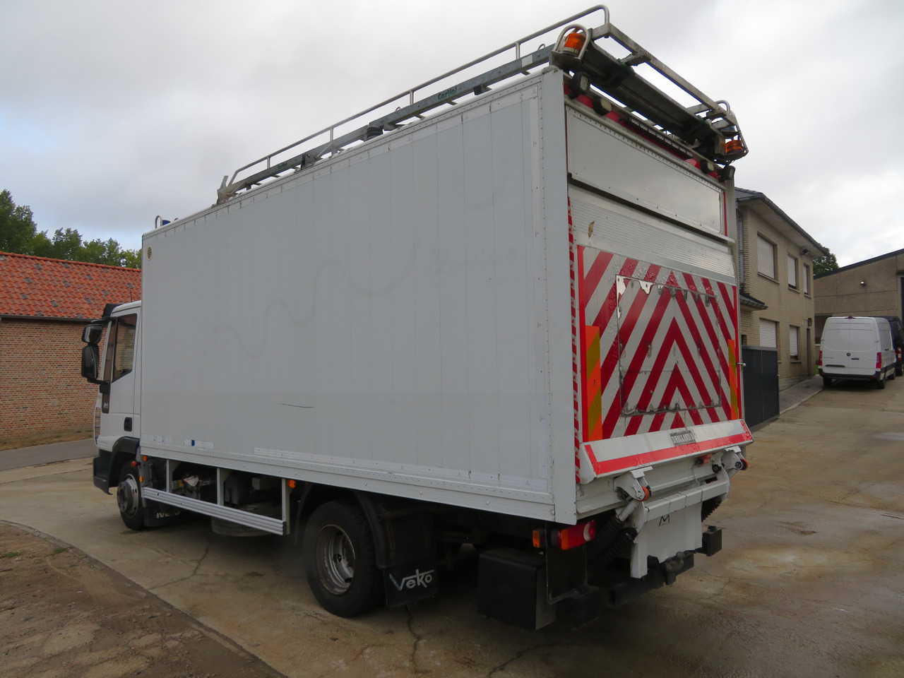 Iveco Eurocargo ML90E18 Bakwagen - Autocarro furgonato: foto 5 Iveco Eurocargo ML90E18 Bakwagen - Autocarro furgonato: foto 5