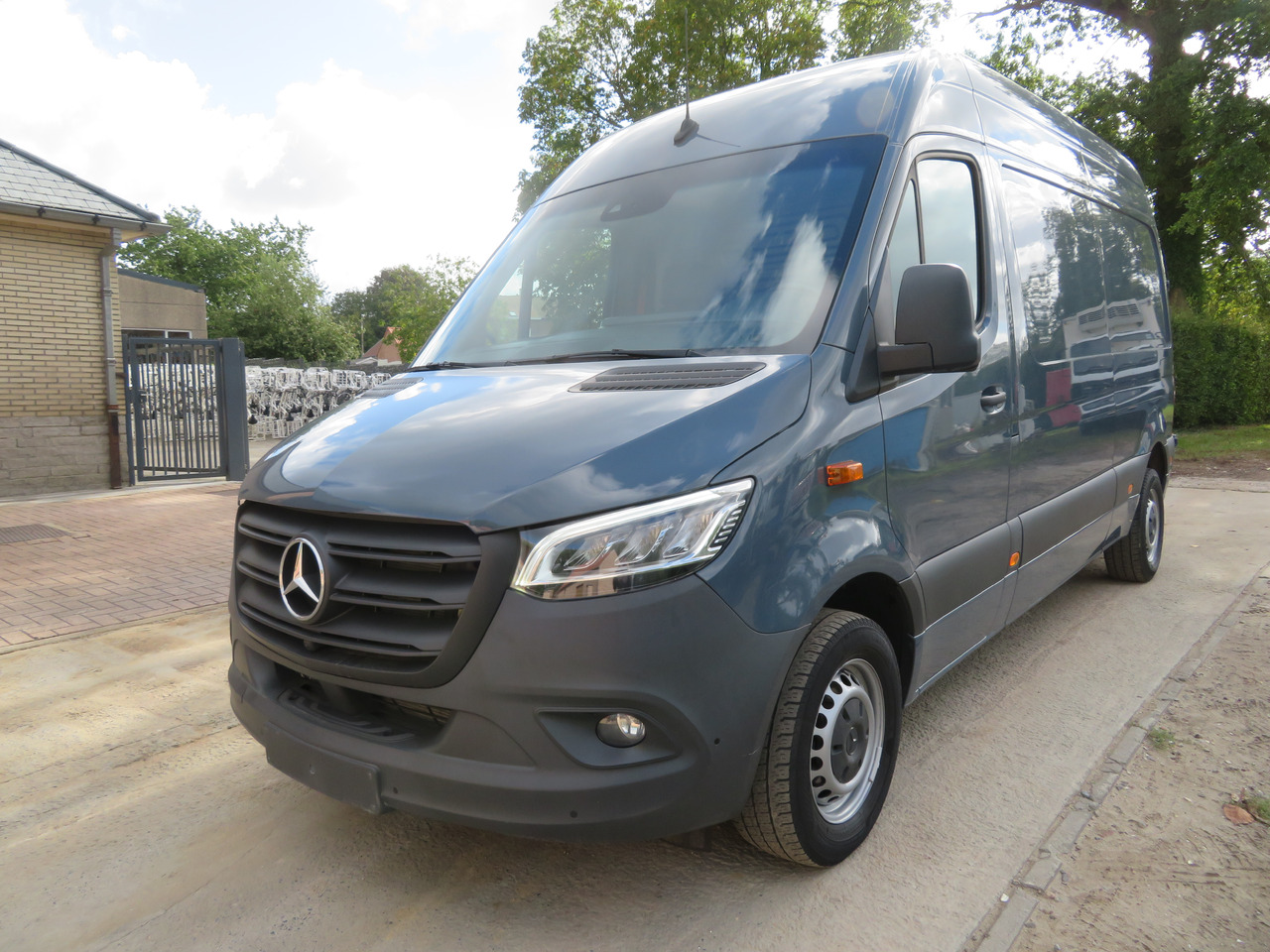 Mercedes-Benz Gesloten bestelwagen A2H2 - Furgone chiuso: foto 3 Mercedes-Benz Gesloten bestelwagen A2H2 - Furgone chiuso: foto 3