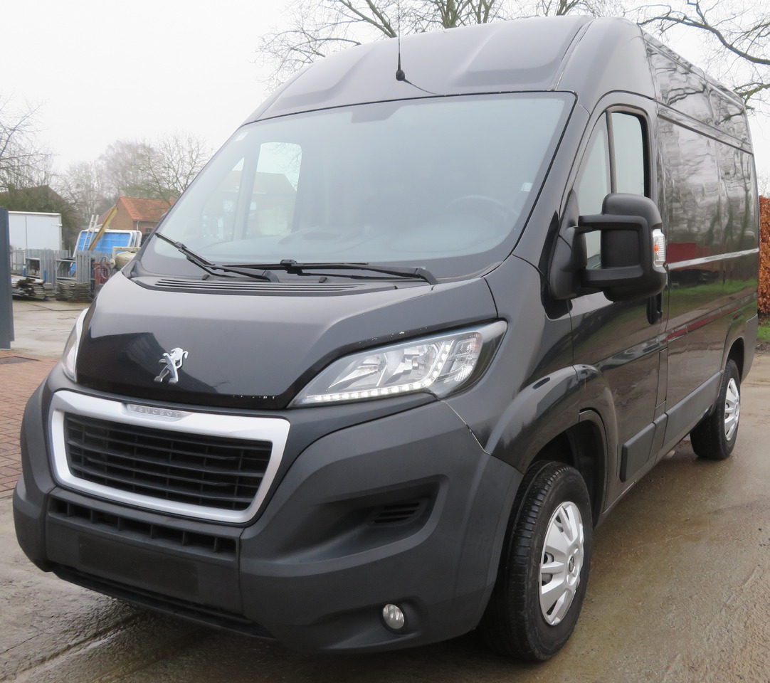 Peugeot Boxer 2.0blue HDI - Furgoncino: foto 3 Peugeot Boxer 2.0blue HDI - Furgoncino: foto 3