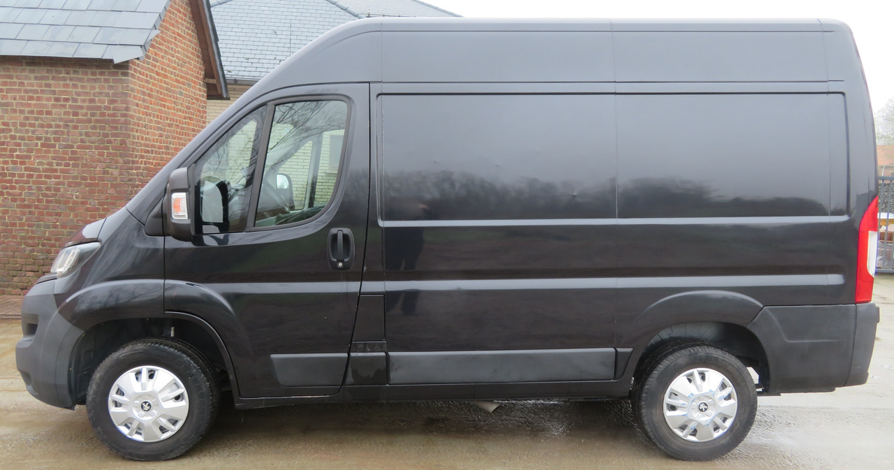 Peugeot Boxer 2.0blue HDI - Furgoncino: foto 4 Peugeot Boxer 2.0blue HDI - Furgoncino: foto 4