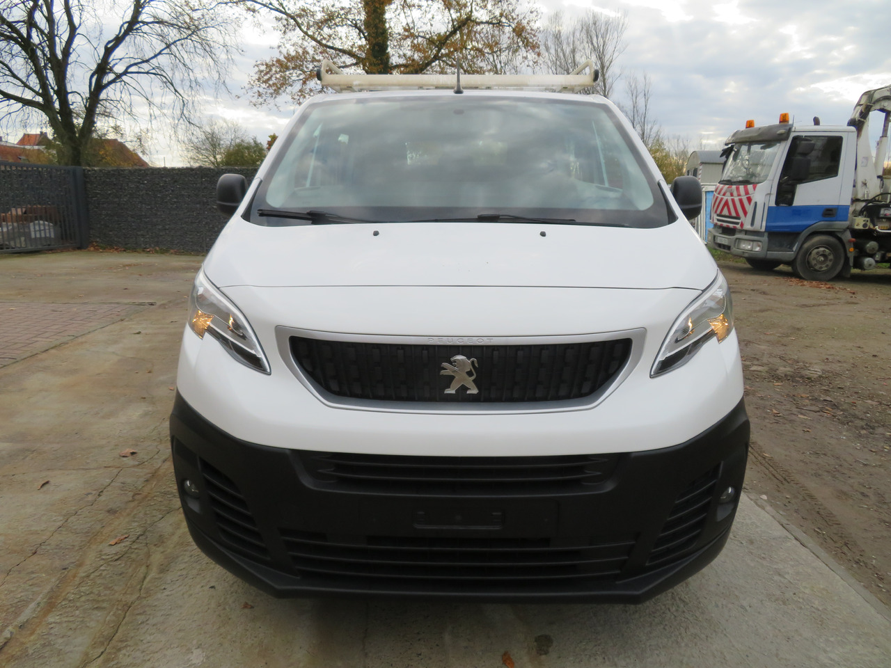 Peugeot Expert 2.0 BlueHDi - L3 - dubbel cabine - Furgone chiuso, Furgone doppia cabina: foto 2 Peugeot Expert 2.0 BlueHDi - L3 - dubbel cabine - Furgone chiuso, Furgone doppia cabina: foto 2