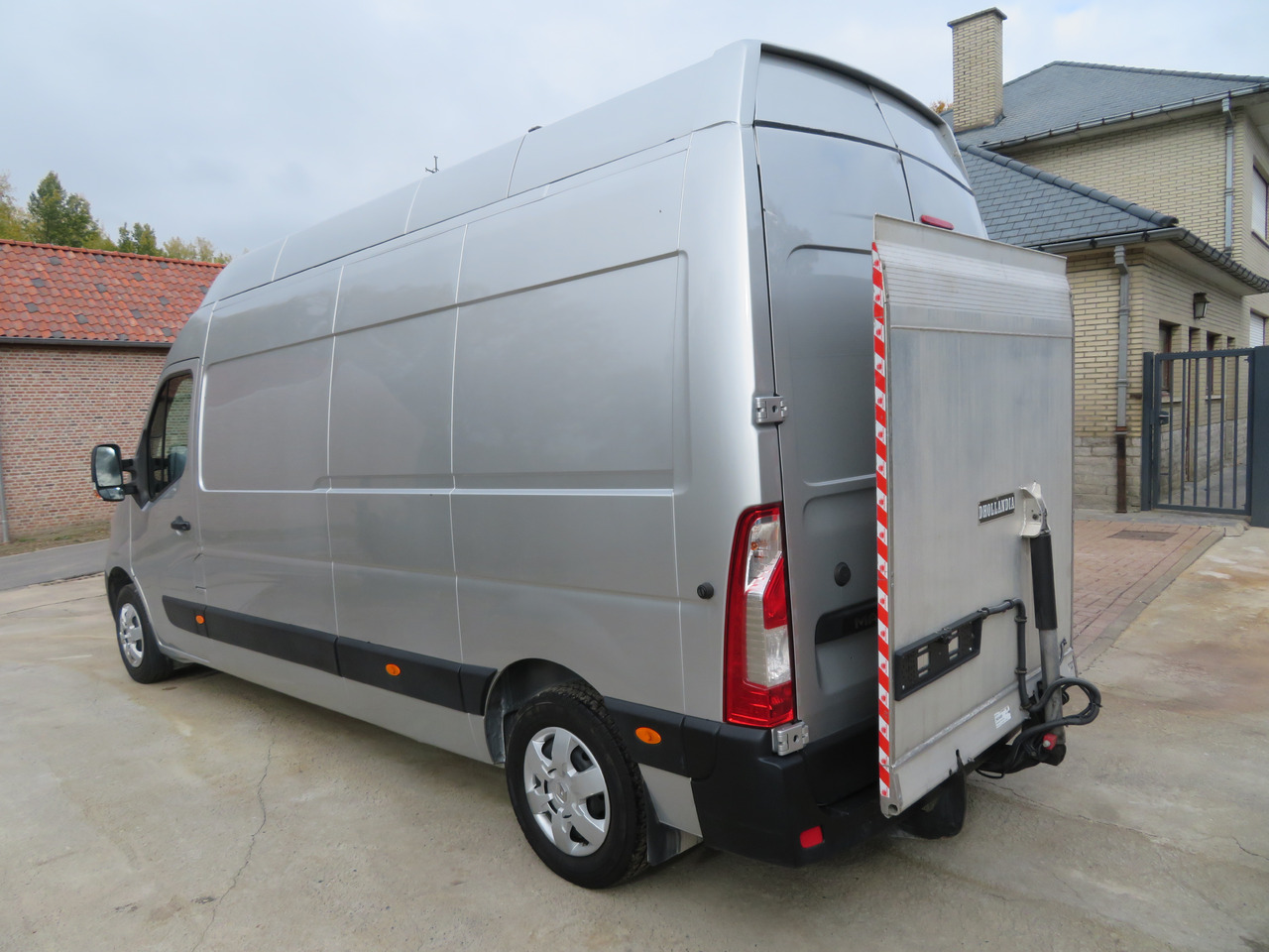 Renault Master 2.3dCi Grand Confort - L3H3 - Furgone chiuso: foto 5 Renault Master 2.3dCi Grand Confort - L3H3 - Furgone chiuso: foto 5