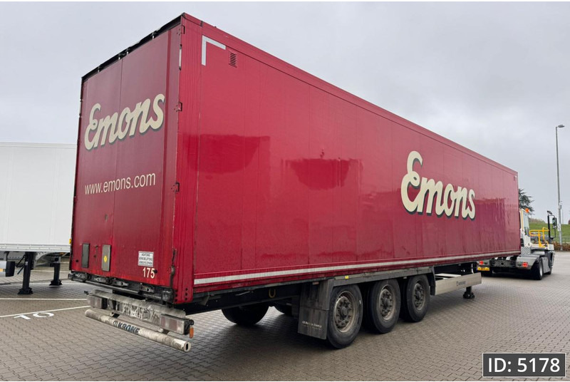 Krone SD / Disk brakes / Double stock - Semirimorchio furgonato: foto 3 Krone SD / Disk brakes / Double stock - Semirimorchio furgonato: foto 3