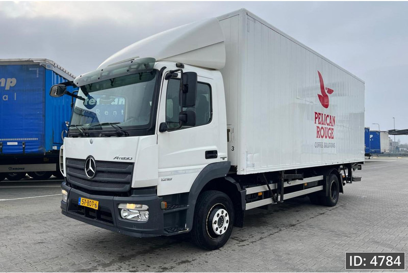 Mercedes-Benz Atego 1218 Day Cab, Euro 5, BDF / Automatic / standklima / DHOLLANDIA 2000KG - Autocarro portacontainer/ Caisse interchangeable: foto 4 Mercedes-Benz Atego 1218 Day Cab, Euro 5, BDF / Automatic / standklima / DHOLLANDIA 2000KG - Autocarro portacontainer/ Caisse interchangeable: foto 4