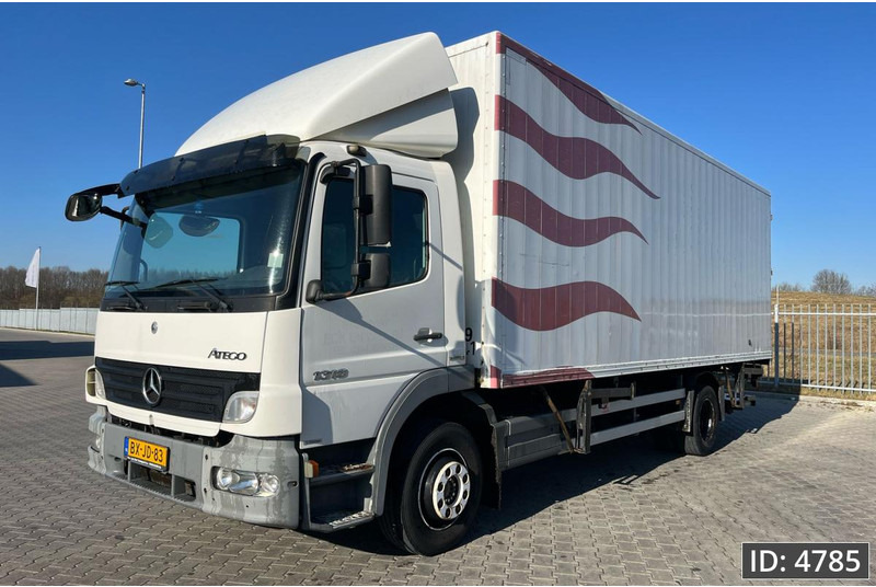 Mercedes-Benz Atego 1318 Day Cab, Euro 5, BDF / EPS automatic / DHOLLANDIA 2000KG - Autocarro portacontainer/ Caisse interchangeable: foto 1 Mercedes-Benz Atego 1318 Day Cab, Euro 5, BDF / EPS automatic / DHOLLANDIA 2000KG - Autocarro portacontainer/ Caisse interchangeable: foto 1