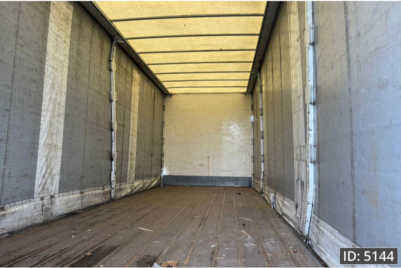 Scania P230 Day Cab, Euro 5, / Manual / 750x248x260 / DHOLLANDIA - Camion centinato: foto 5 Scania P230 Day Cab, Euro 5, / Manual / 750x248x260 / DHOLLANDIA - Camion centinato: foto 5