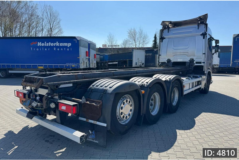 Scania R540 Topline, Euro 6, / 8x4 / BDF / Lift axle / frame 7.4 m - Autocarro portacontainer/ Caisse interchangeable: foto 3 Scania R540 Topline, Euro 6, / 8x4 / BDF / Lift axle / frame 7.4 m - Autocarro portacontainer/ Caisse interchangeable: foto 3